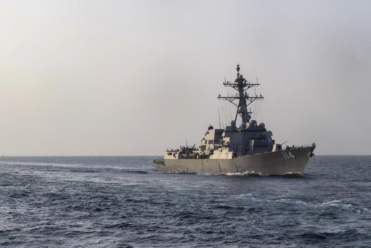 https://d.newsweek.com/en/full/2586452/uss-ralph-johnson-transits-arabian-gulf.webp