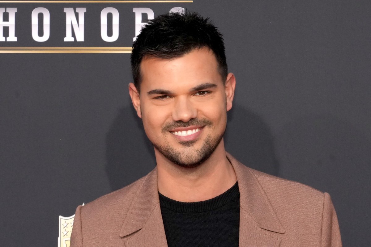 Taylor Lautner