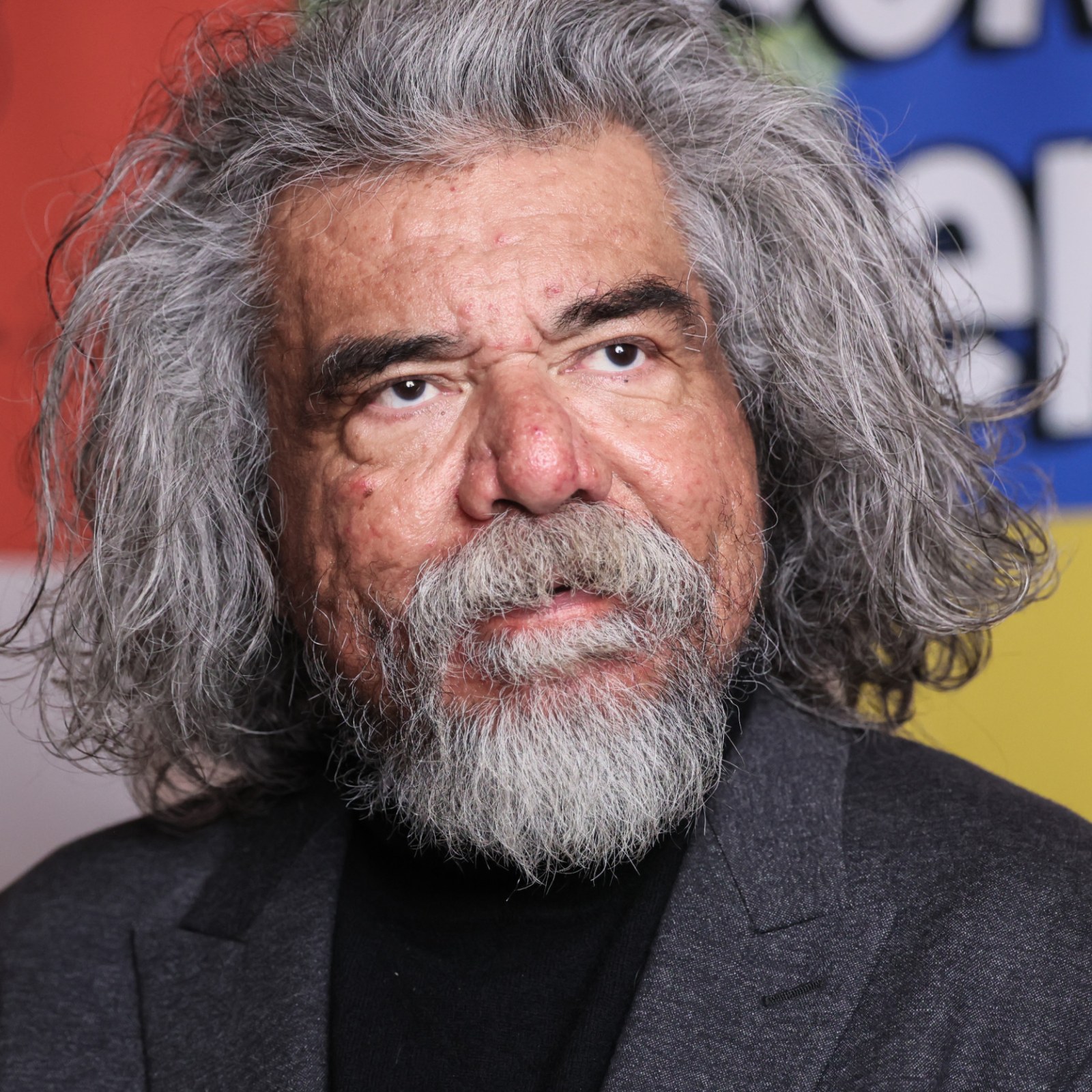 Fans React to George Lopez's New Unrecognizable Look - Newsweek