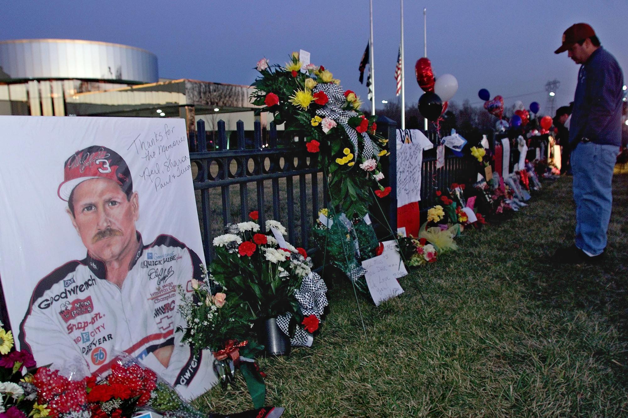 The Day the Racing Died: Remembering Dale Earnhardts Final Day at Daytona—and the Life That Led Him There