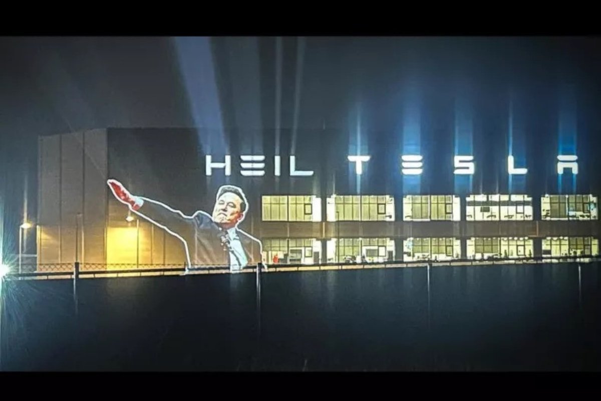 Tesla Elon Germany