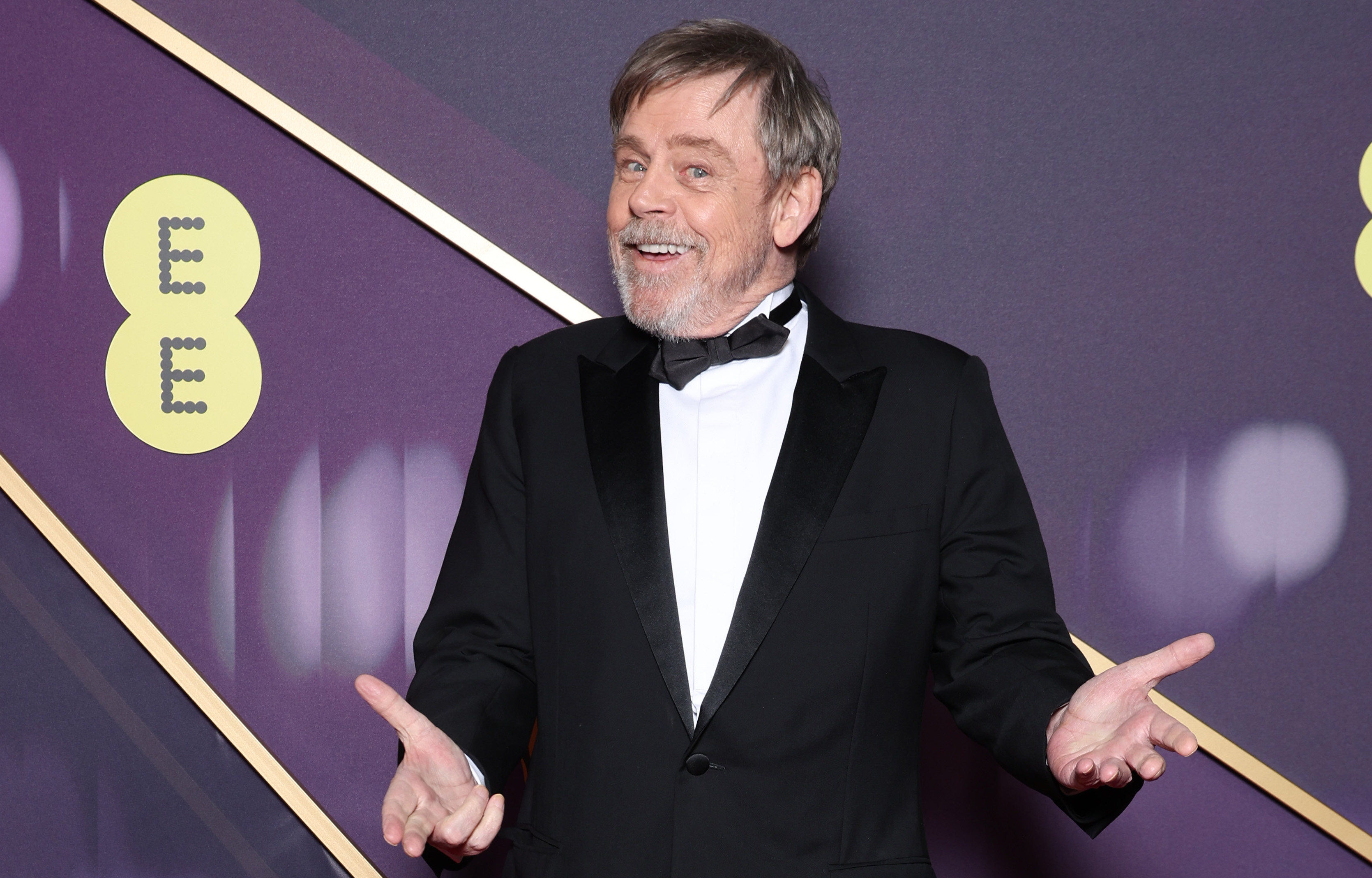 Mark Hamill's Pants Slip During BAFTA Presentation