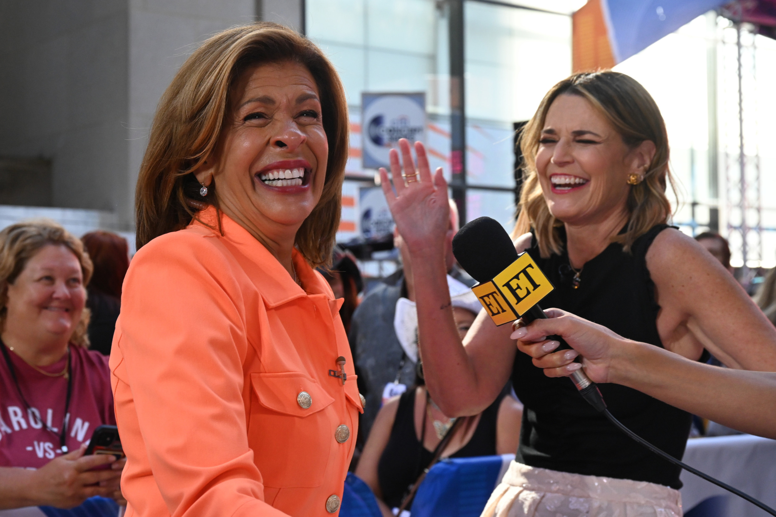 Savannah Guthrie, Hoda Kotb Reunite on Palm Beach Vacation