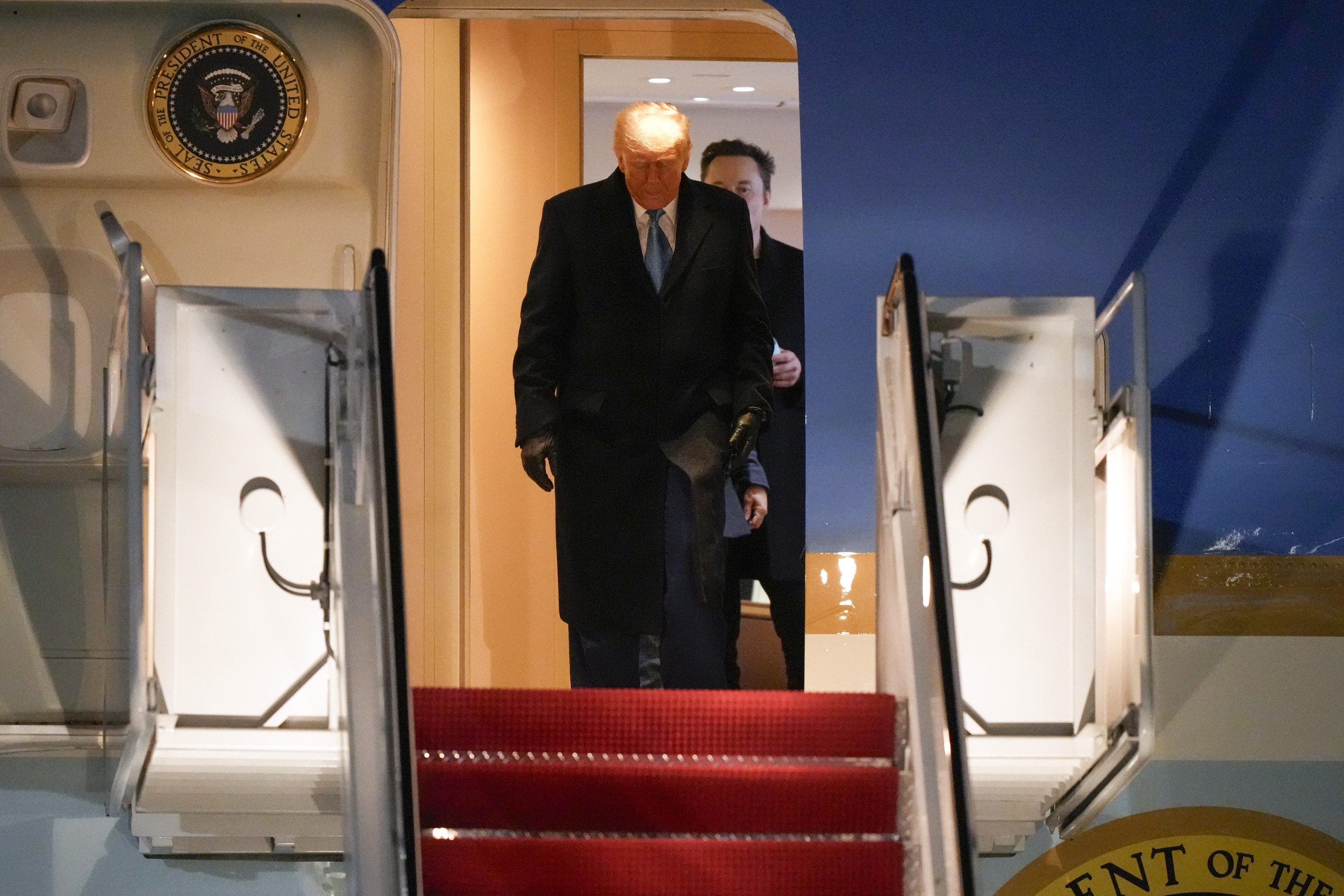 Trump and Musk question if there's gold in Fort Knox: what we know