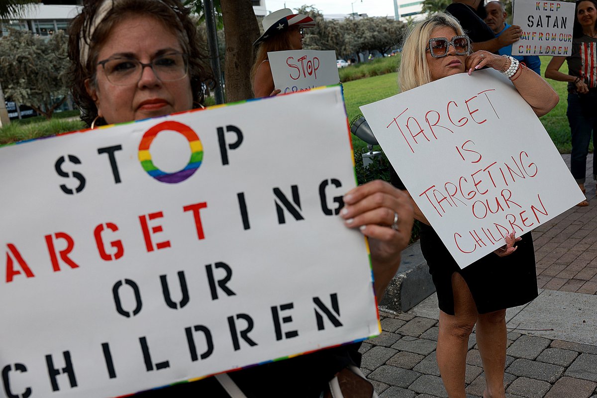 Protest out of target shop