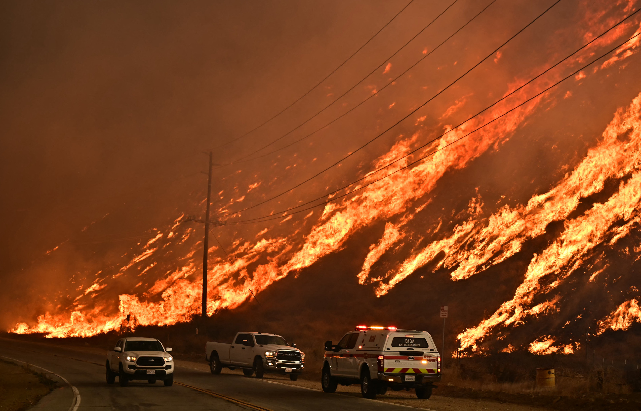 LA Mayor Bass Ousts Fire Chief After Wildfire Response Failures