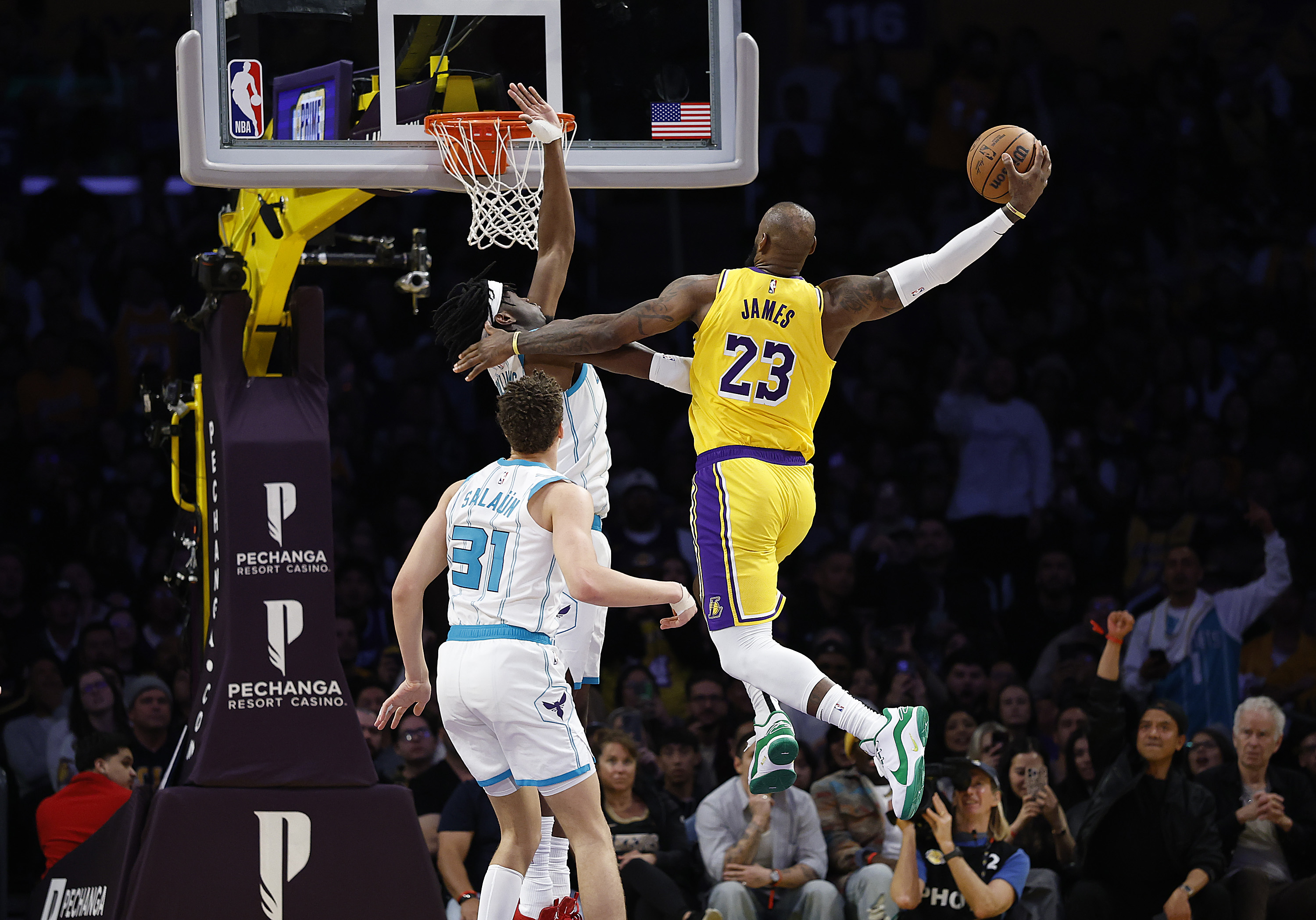 How to Watch Lakers vs Nuggets: Live Stream NBA, TV Channel