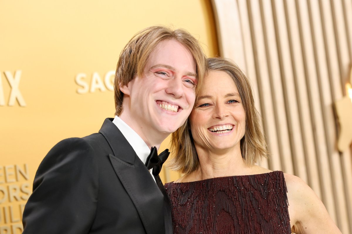 Jodie Foster’s Son Charlie Makes Rare Red Carpet Appearance