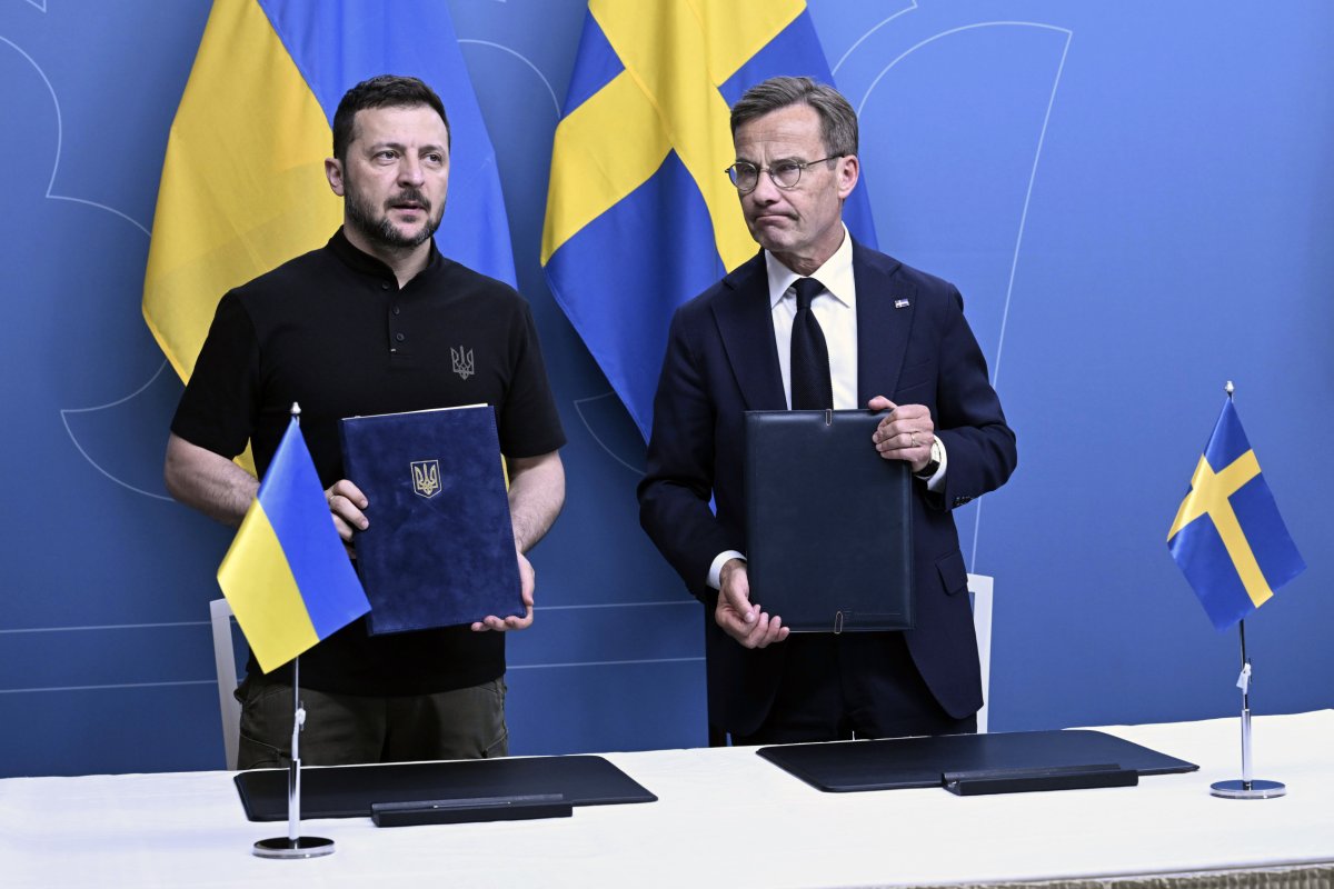 Volodymyr Zelensky and Ulf Kristersson