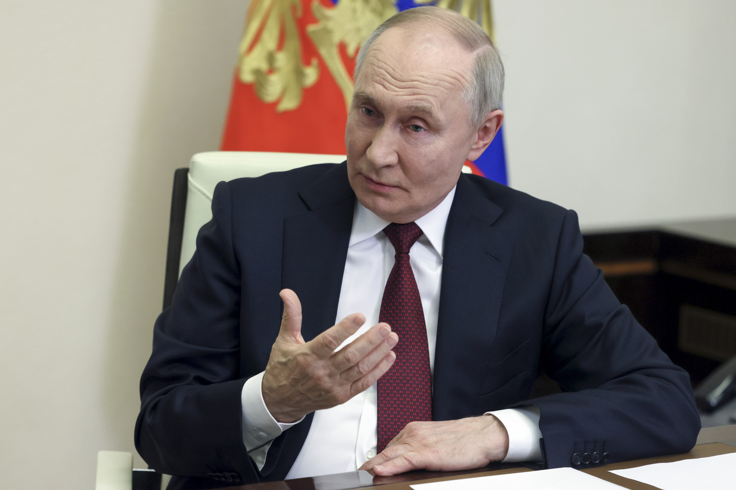 Putin Says Russia Open to Cutting Military Spending Alongside US, China