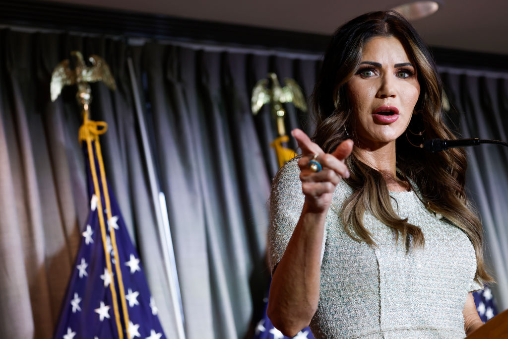 Kristi Noem Breaks Down How Federal Migrants Register Works Kristi Noem Breaks Down How Federal Migrants Register Works