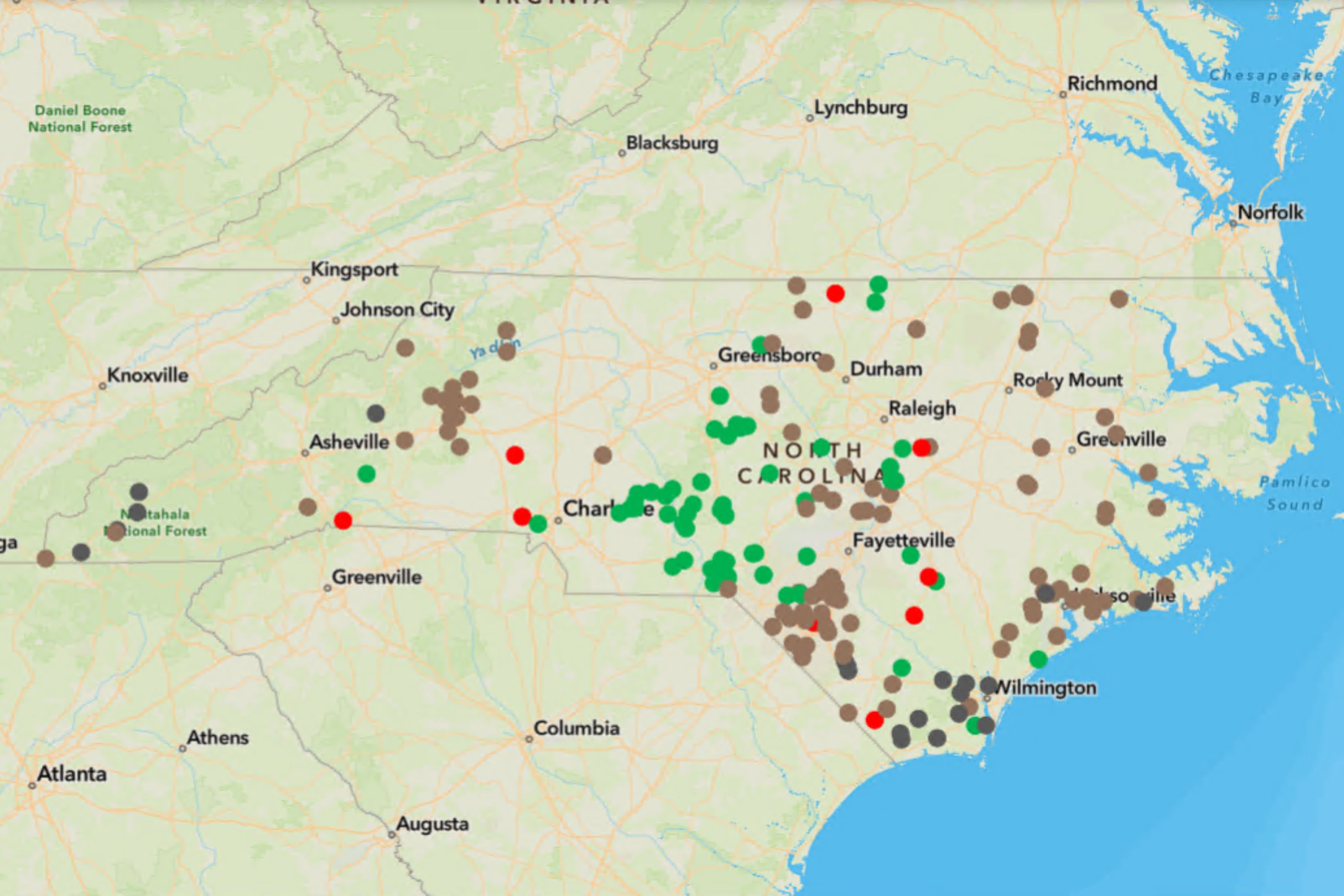 Carolina Fire Maps Show Where Blazes Still Raging in North, South Carolina