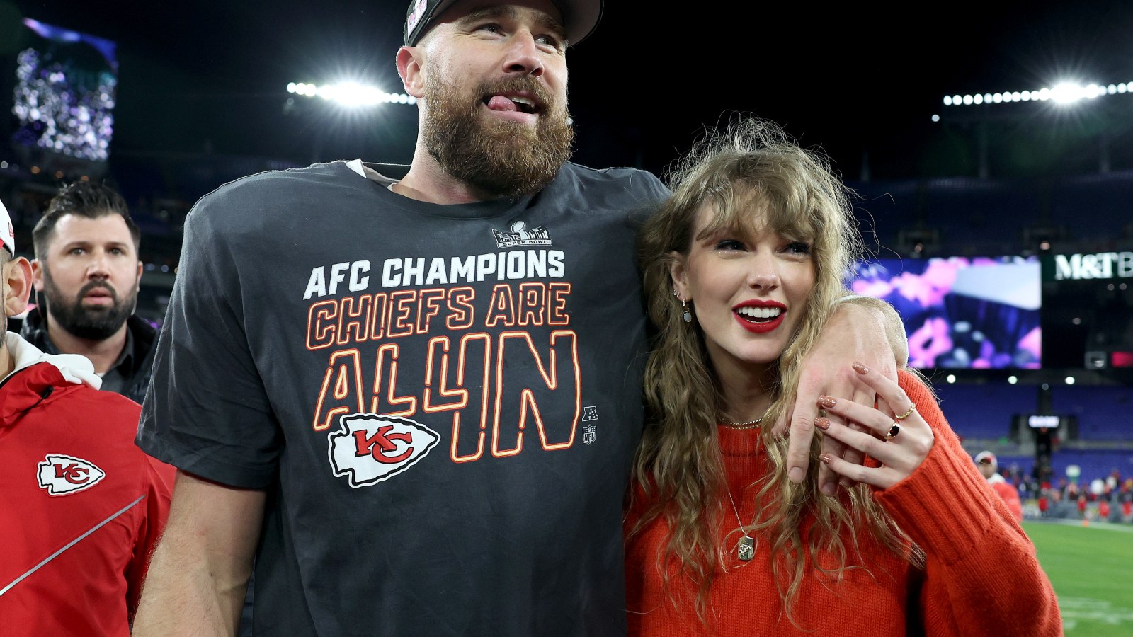 Sportscaster Makes Prediction About Travis Kelce and Taylor Swift - Newsweek