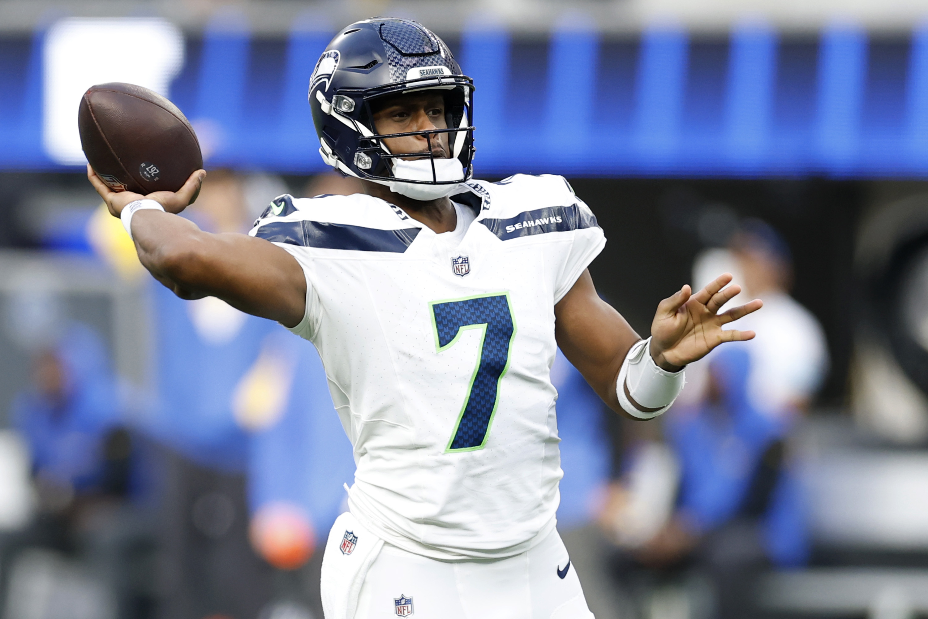 Raiders Reportedly Land QB Geno Smith From Seahawks in Massive Trade