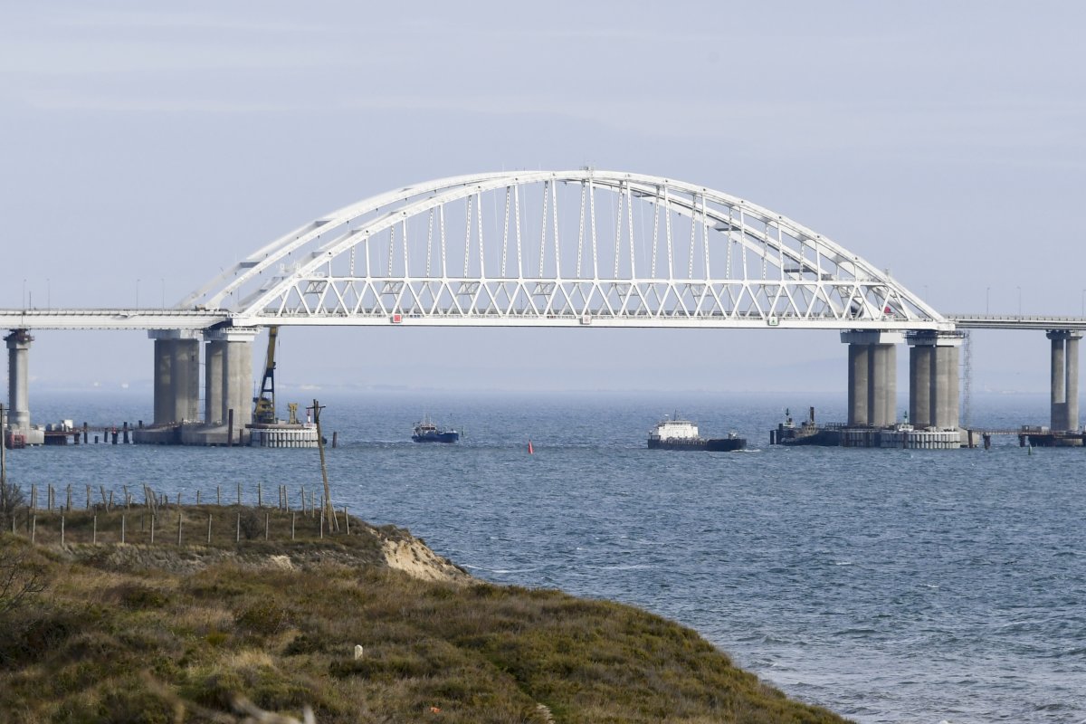 Ukraine Planning New Strike on Crimean Bridge: Admiral - Newsweek