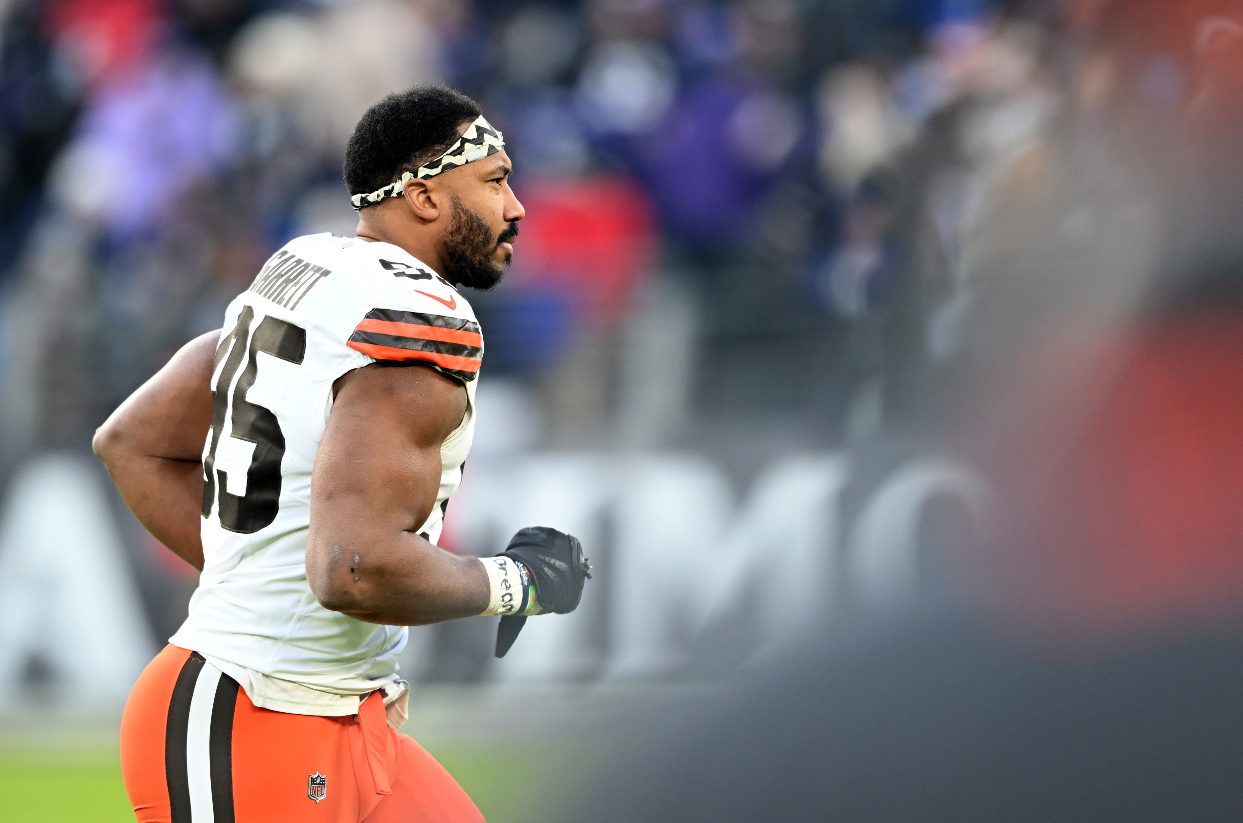 Browns' Myles Garrett'S 100Mph Speeding: His Future Uncertain - sn8civ2