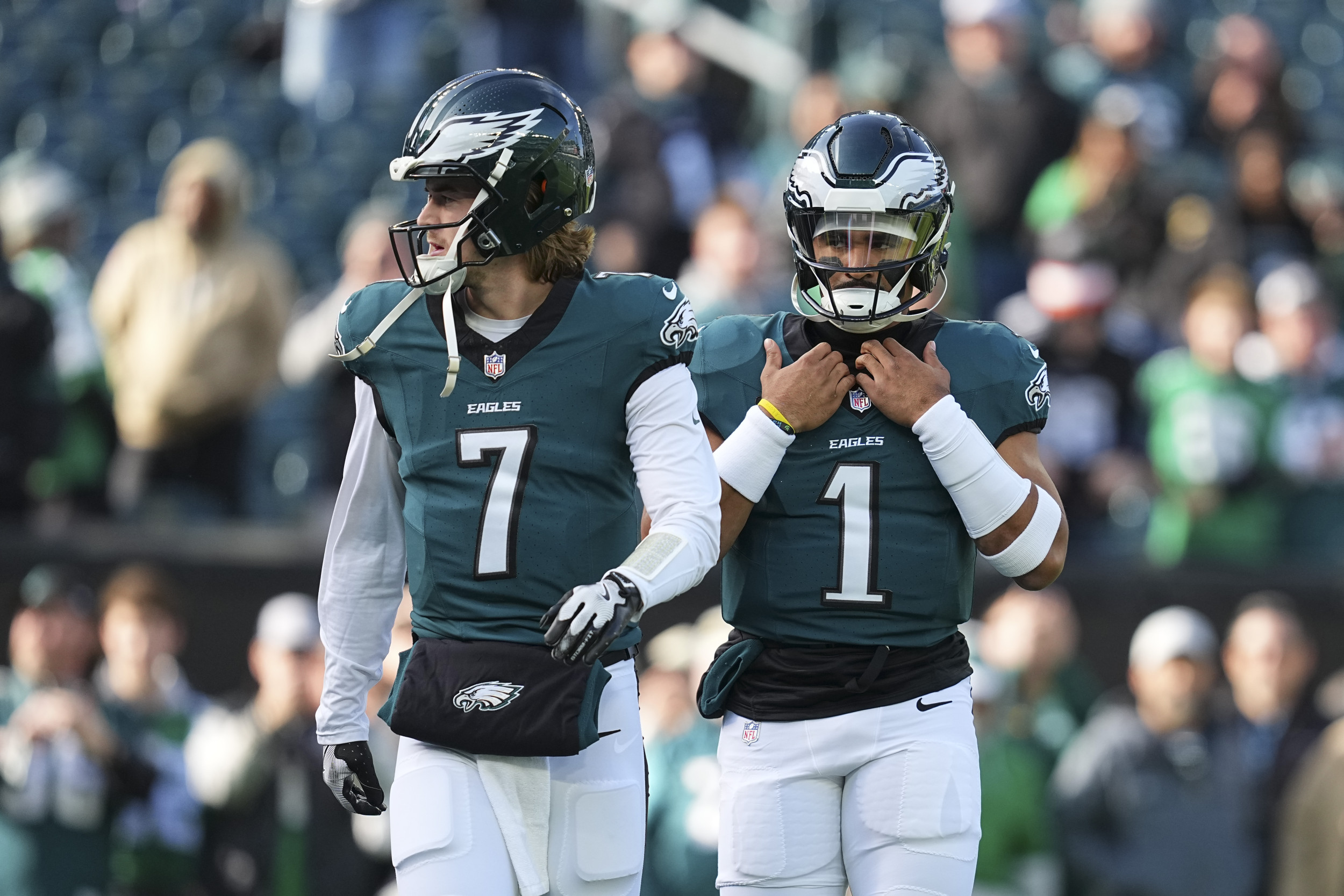 Eagles Trade Pickett to Browns for QB Deal