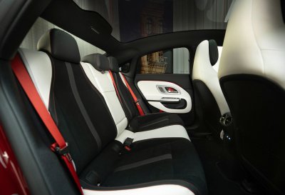 Rear seats in the Mercedes-Benz CLA 350 4Matic.