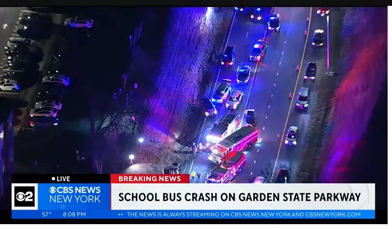 https://d.newsweek.com/en/full/2604291/new-jersey-bus-crash.webp