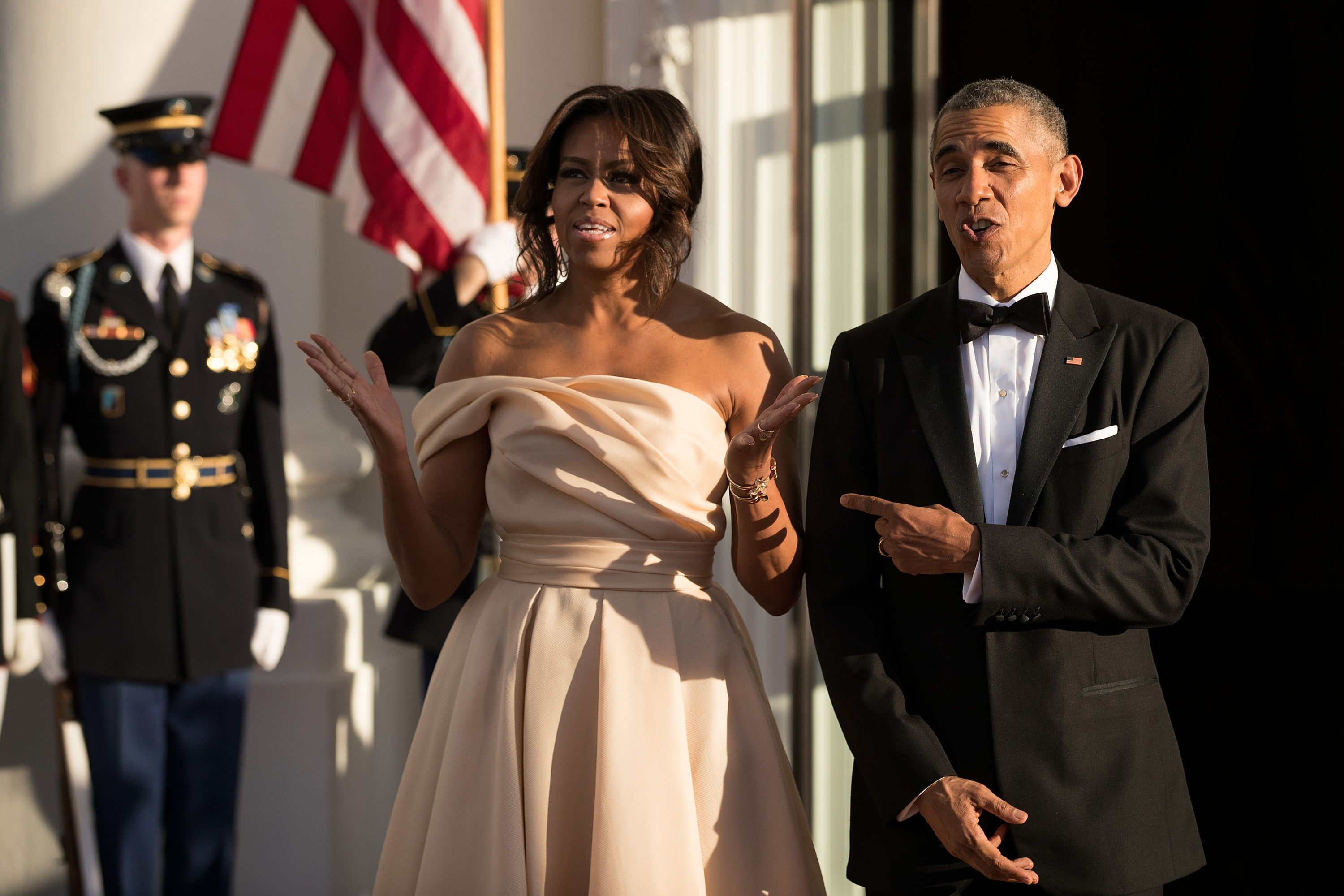 Michelle Obama Scolds Barack on Podcast Over Bad Habit
