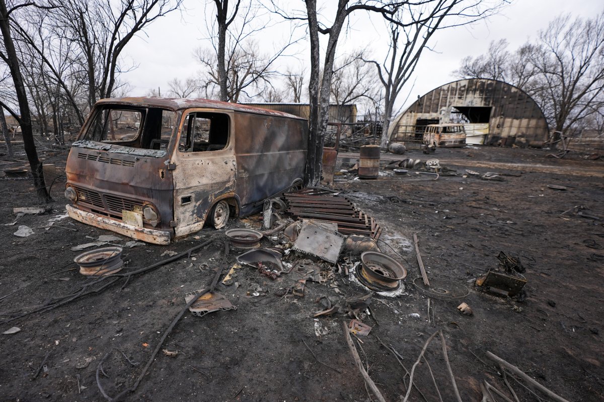 'Critical' Red Flag Fire Warning Across Most of Texas Amid Strong Winds ...