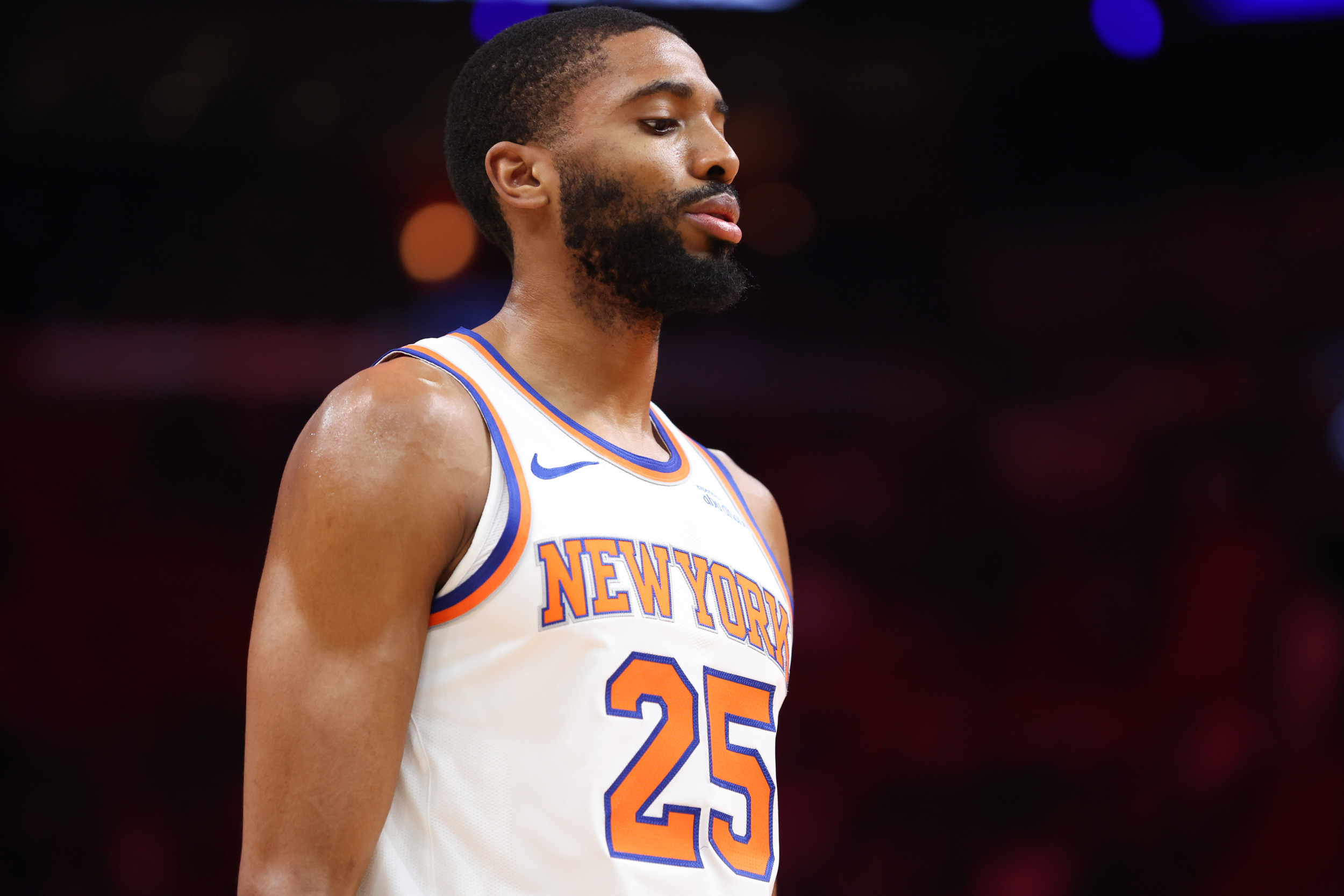 Mikal Bridges Urges Knicks' Thibodeau to Reduce Starters' Minutes