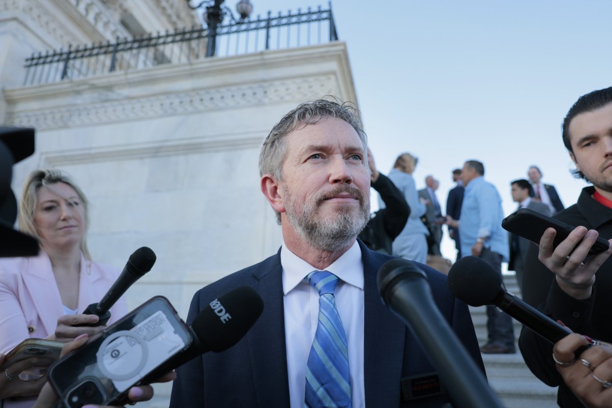 Thomas Massie Campaign Says It's Received Over $200K Amid Trump's