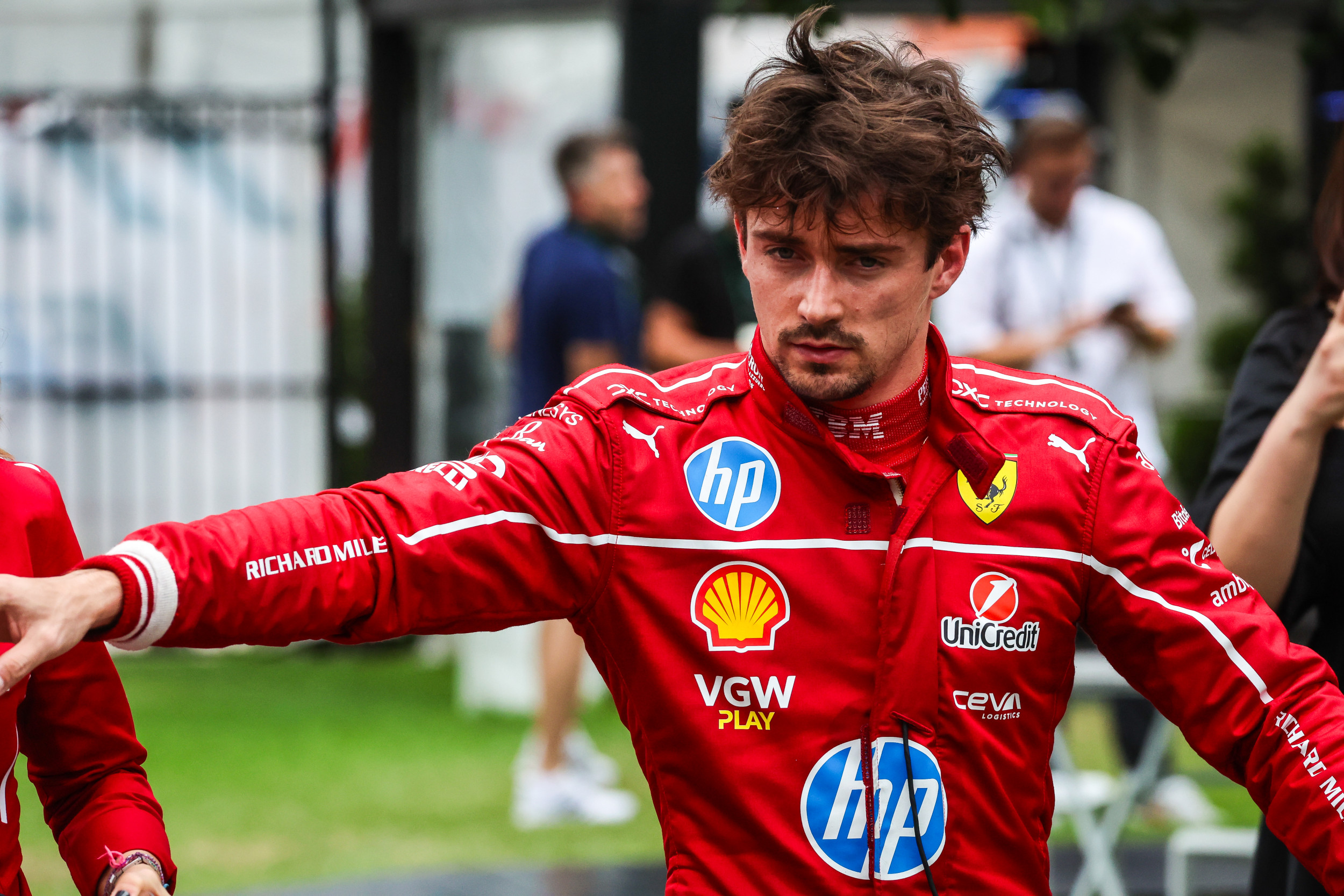 Charles Leclerc Sounds Alarm Over Sudden Performance Drop in Ferrari SF-25 During Qualifying