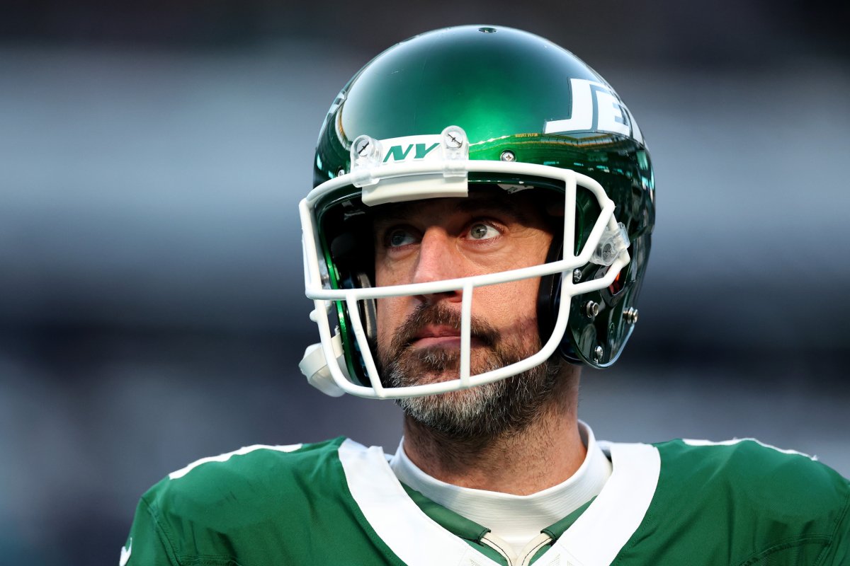 Aaron Rodgers Retiring Would Heavily Impact NFL Quarterback Market ...