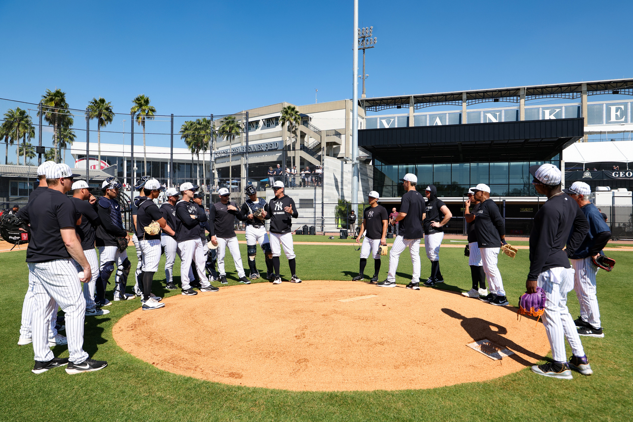 Former Yankees Prospect Signs Free Agent Contract With Angels