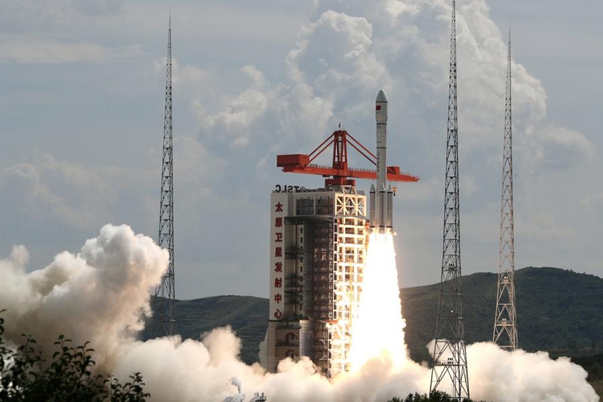 Chinese satellites seen "dogfighting" in space: US Space Force