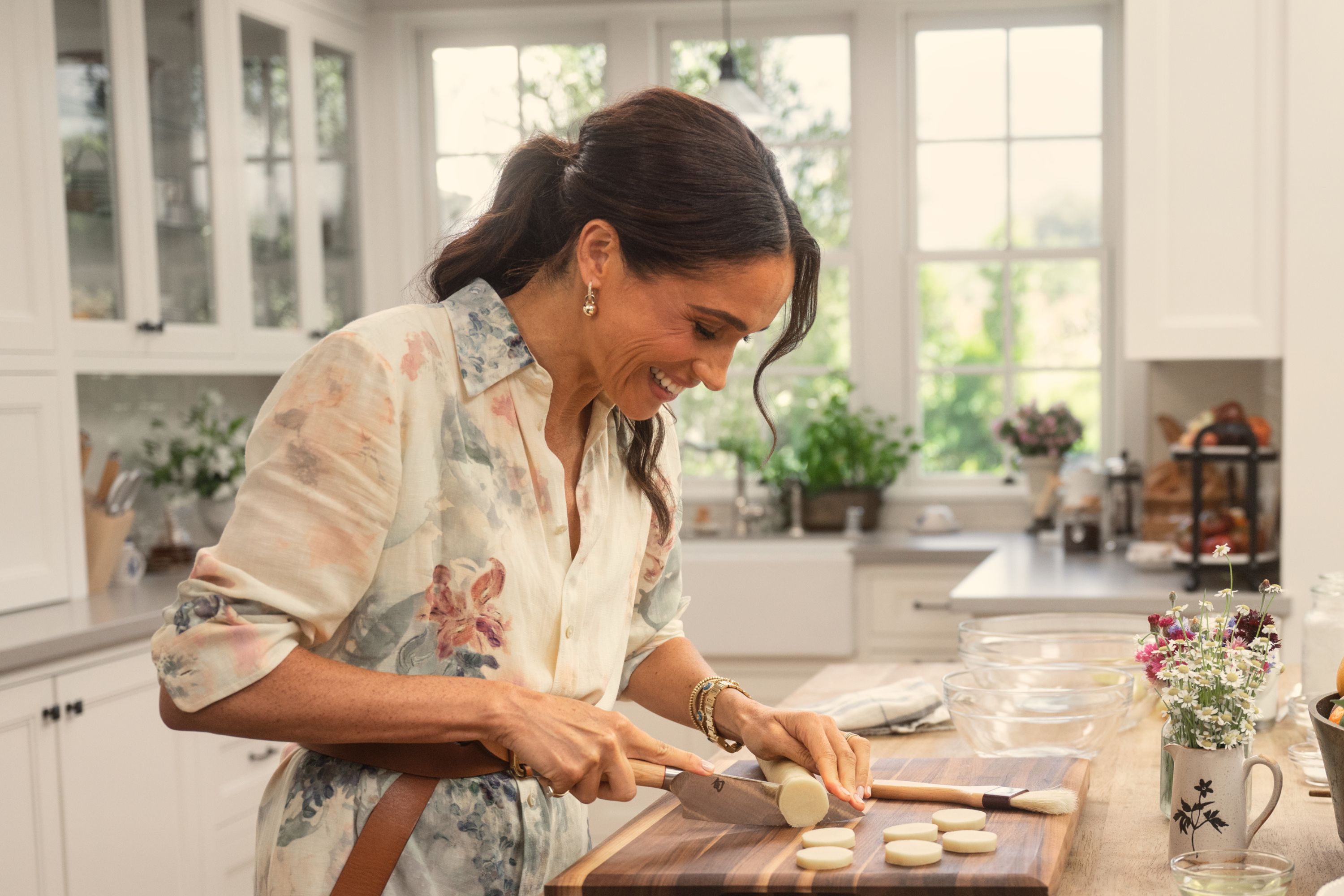 Netflix Backs Meghan Markle After Jimmy Fallon Roast