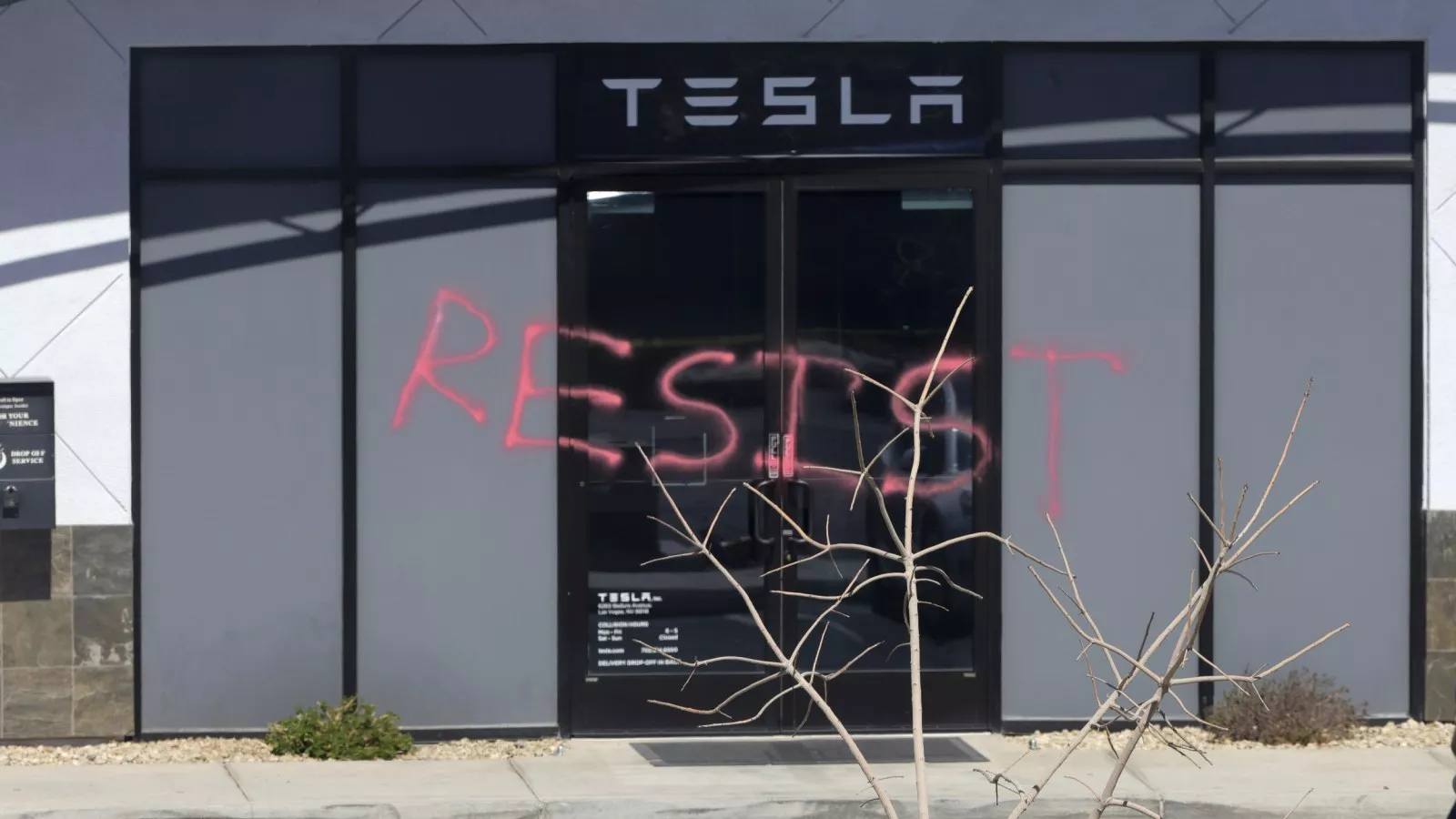 FBI Launches Task Force To Tackle Tesla Violence