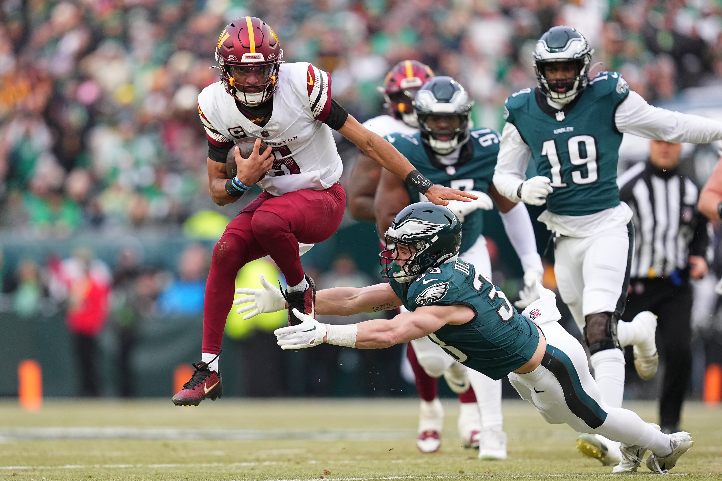 Predicting the 2025 NFL Playoff Picture After Free Agency