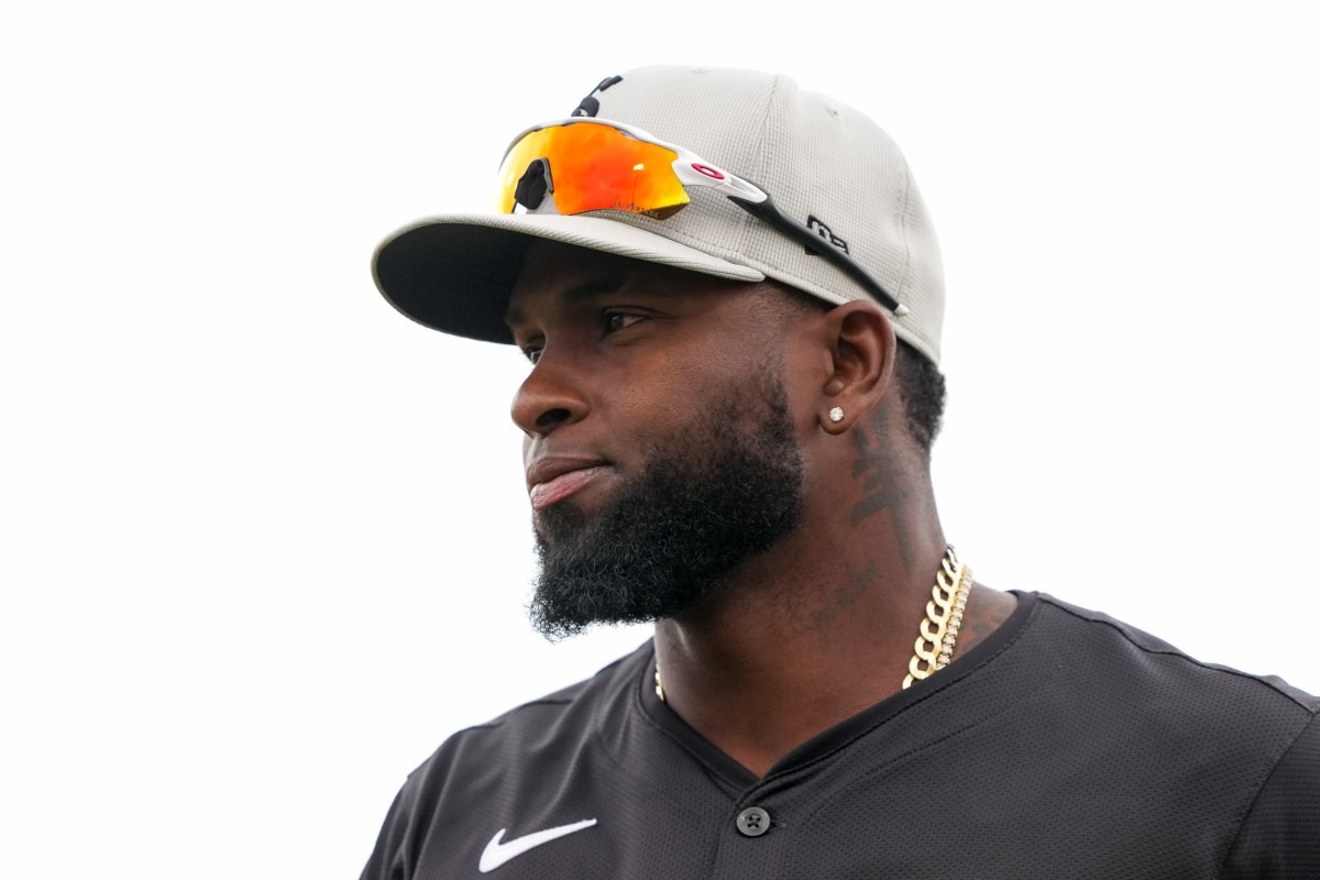 Chicago White Sox outfielder Luis Robert Jr.