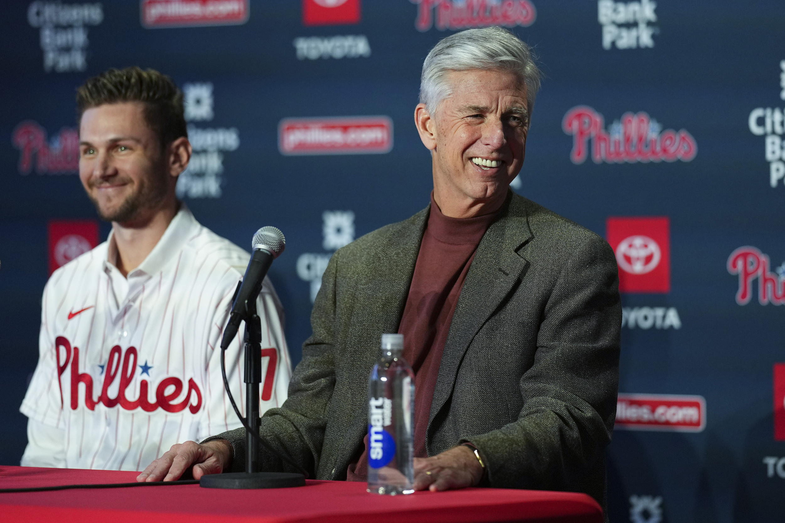 Phillies Land Bader, Duran in Key Deadline Deals