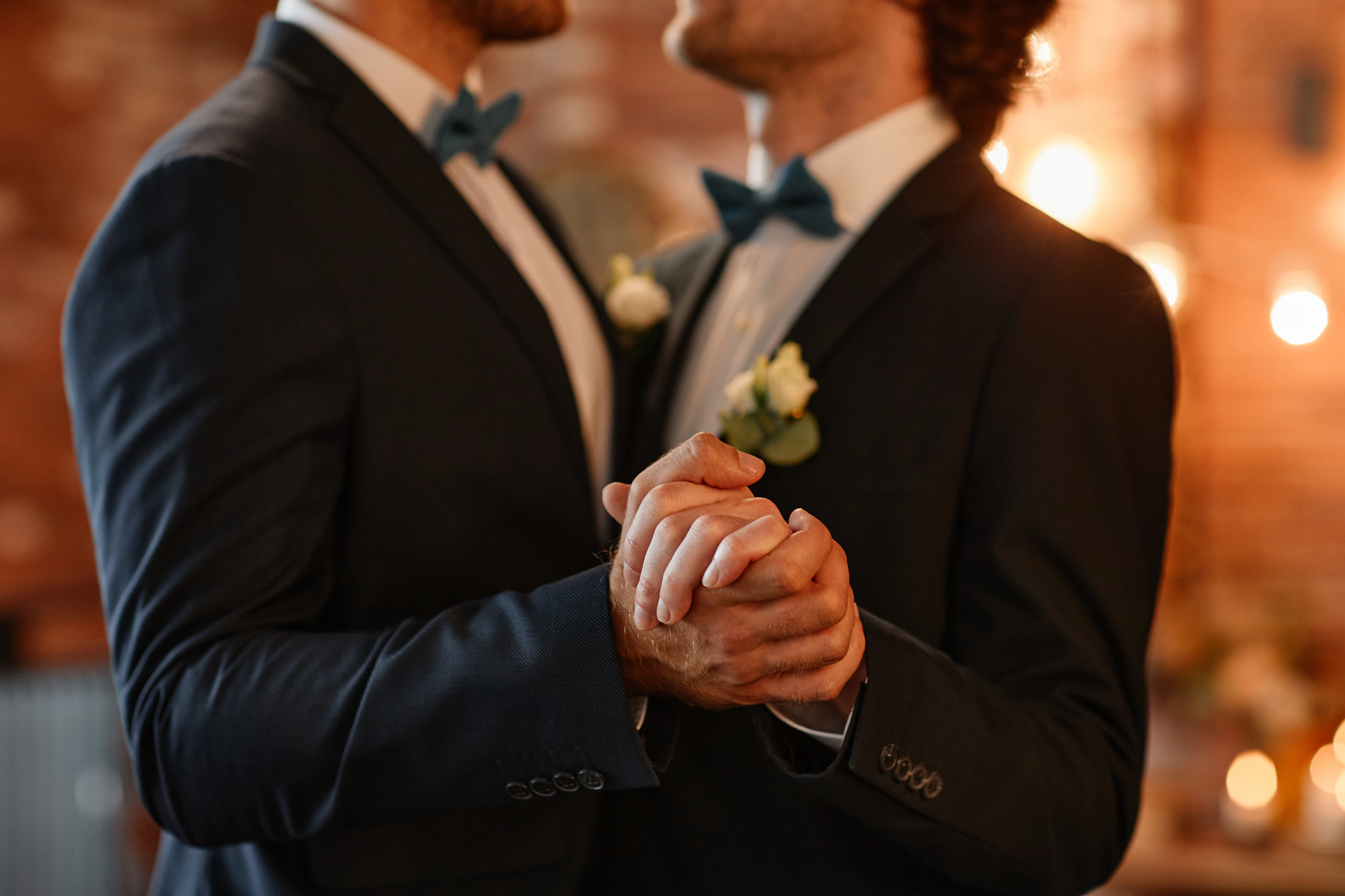 Internet Divided After Groom Refuses To Postpone Wedding After Family Death