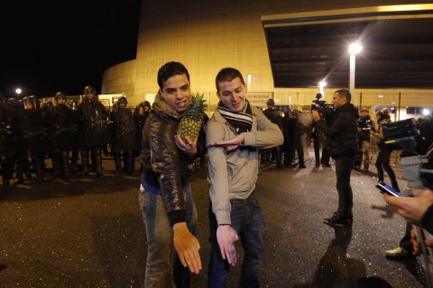 Quenelle Quenelle