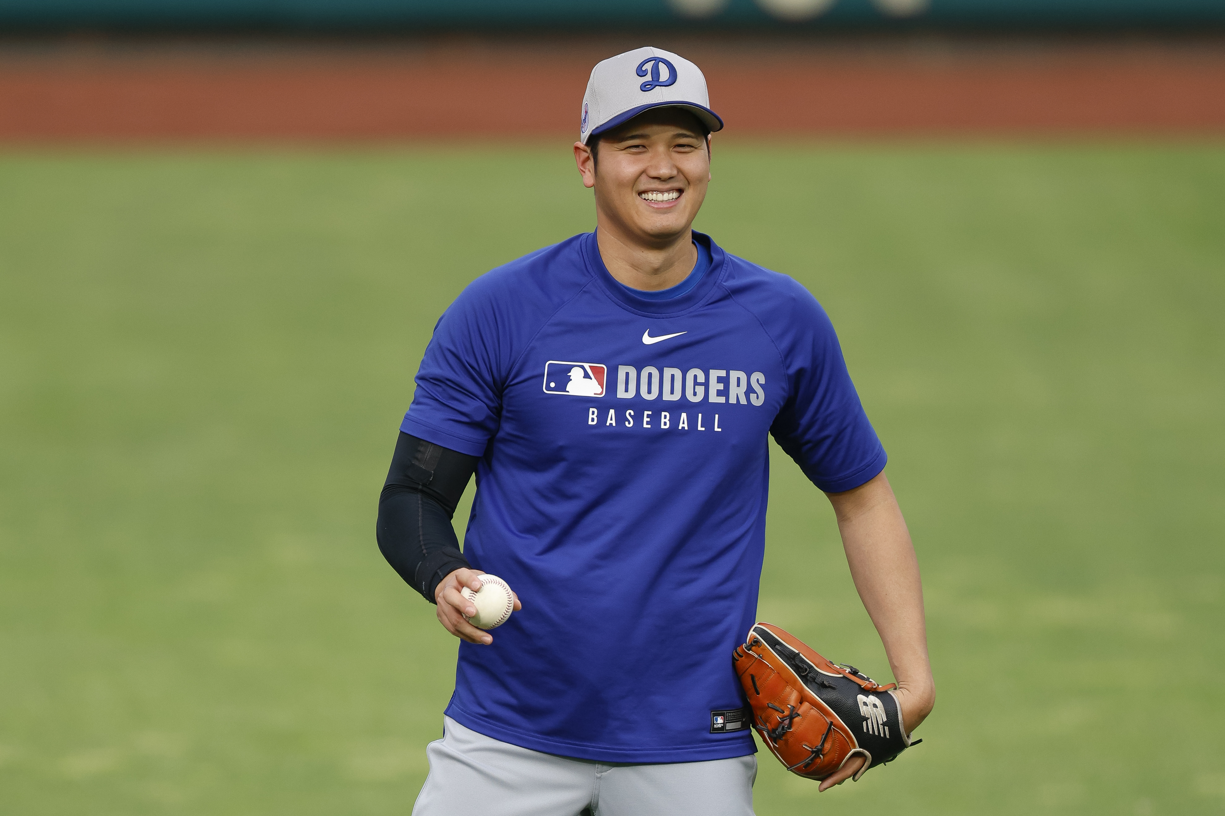 How to Watch Dodgers vs Phillies: Live Stream MLB, TV Channel