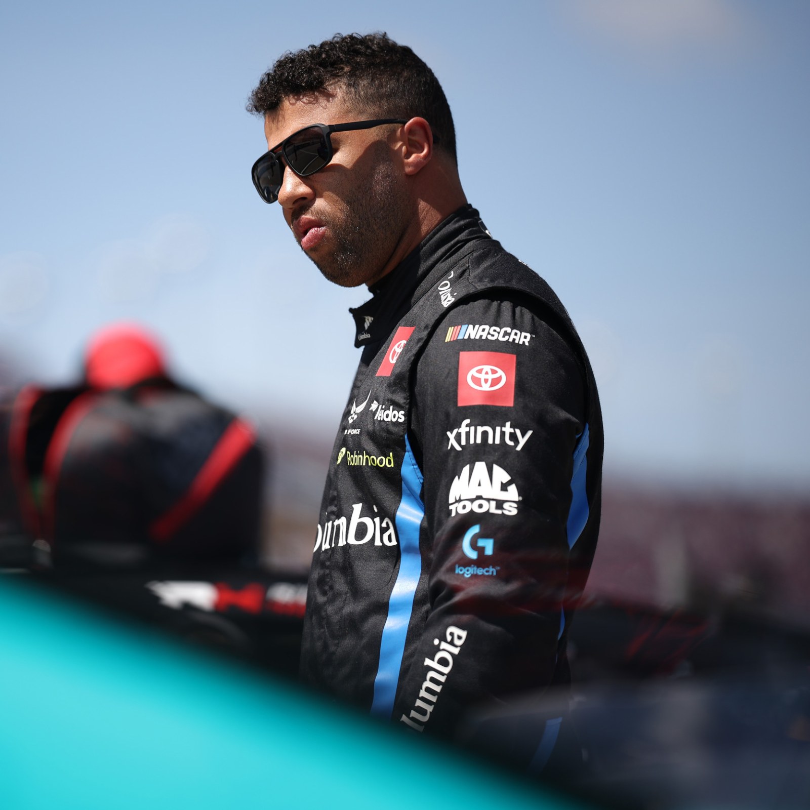 NASCAR Expert Shuts Down Bubba Wallace–Kyle Larson Conspiracy at Darlington - Newsweek