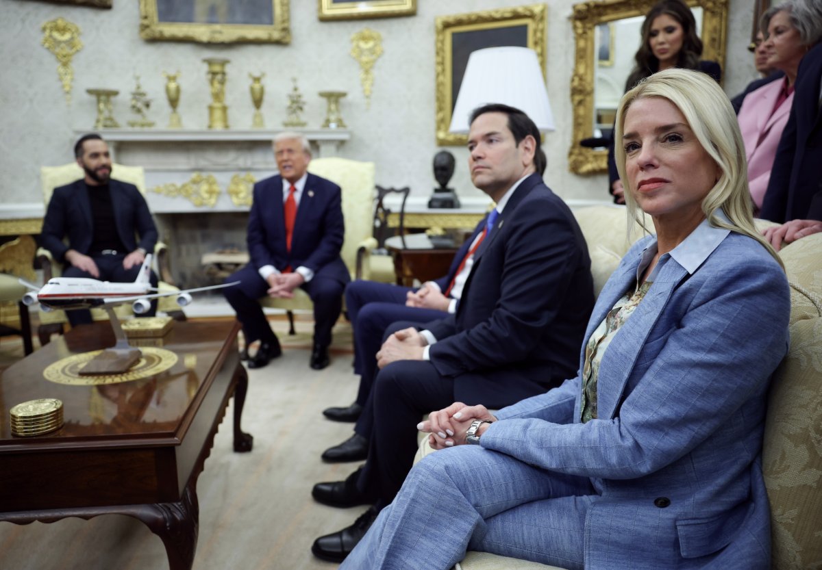 Reunión informativa de la Casa Blanca entre Trump y Bukele