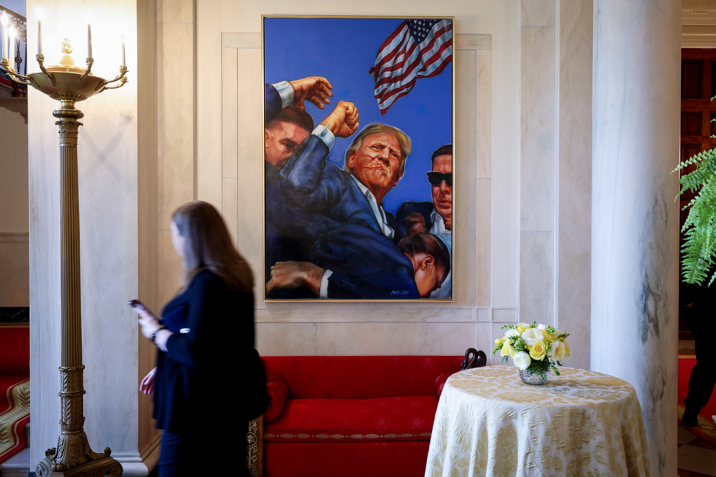 What Can We Learn From Trump s Heroic White House Portrait Opinion 