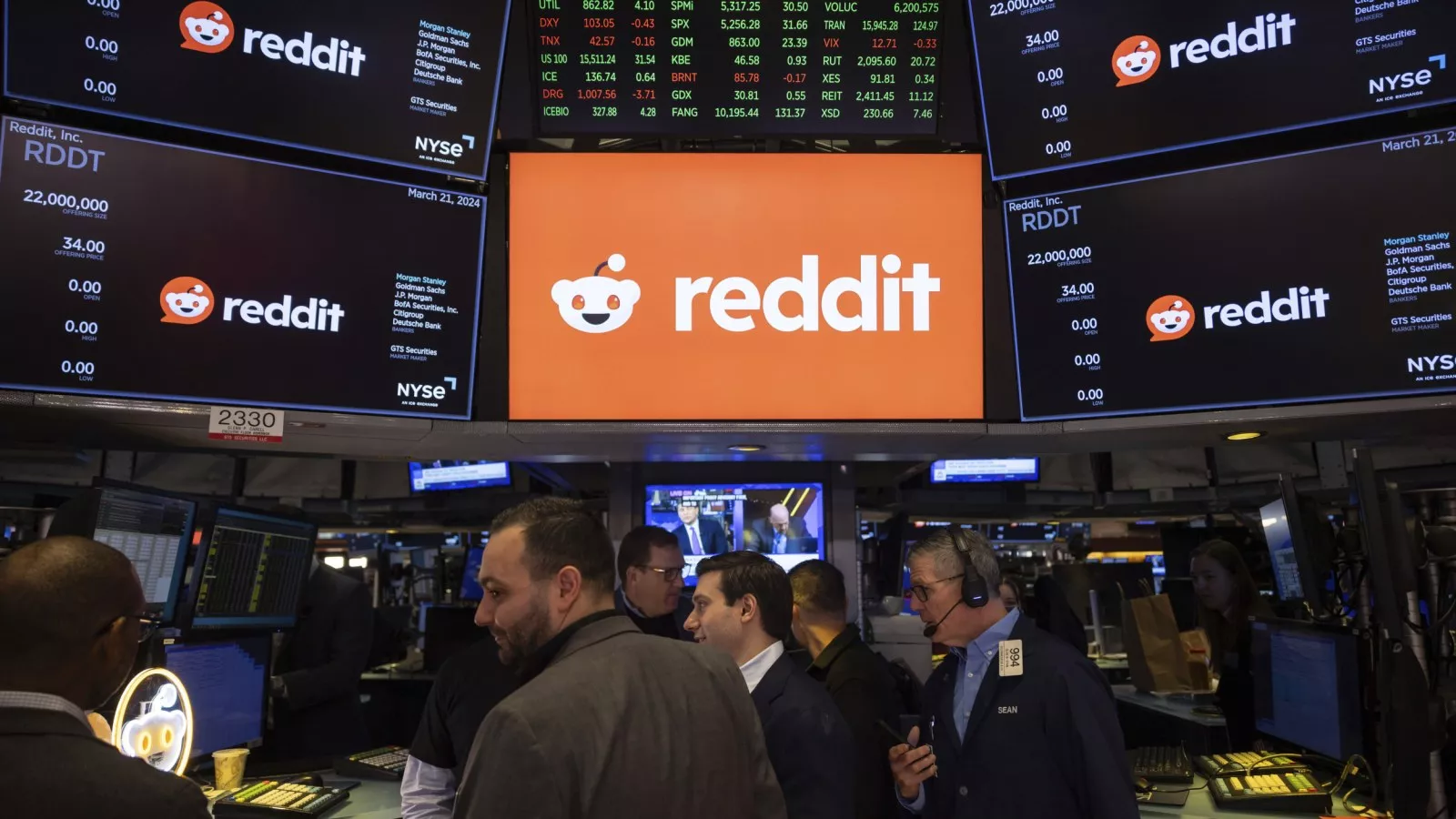 Reddit Faces Major Outage: Users Report Widespread Access Issues Reddit Faces Major Outage: Users Report Widespread Access Issues