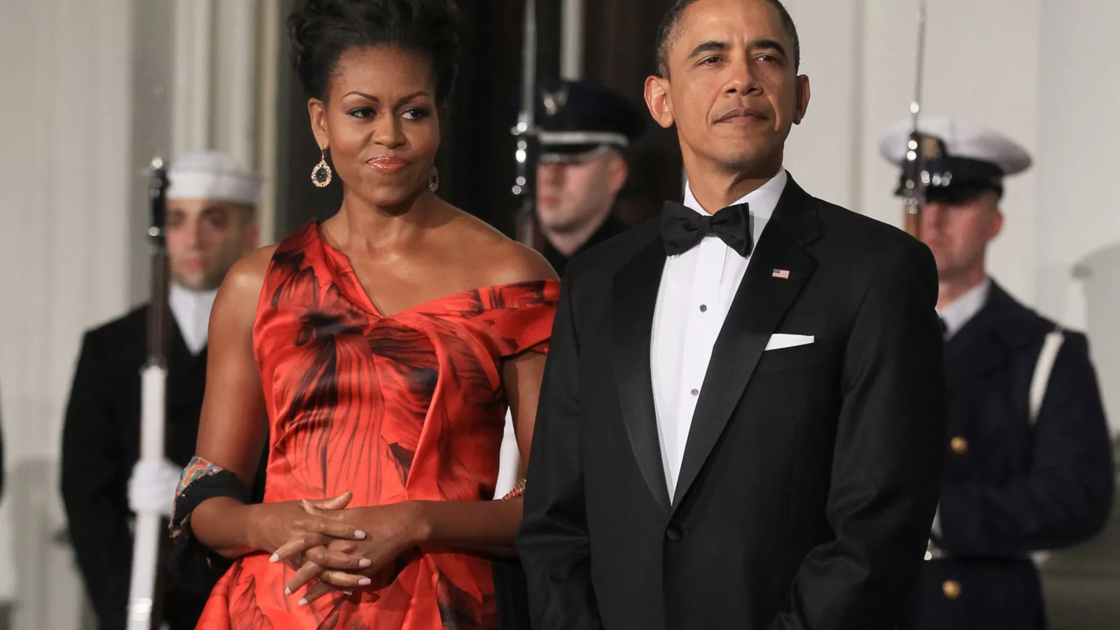 Michelle Obama speaks out on Barack injury