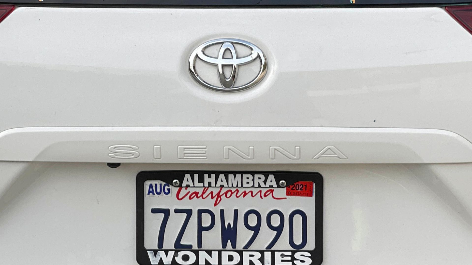 California DMV Plans New License Plate Format by 2026