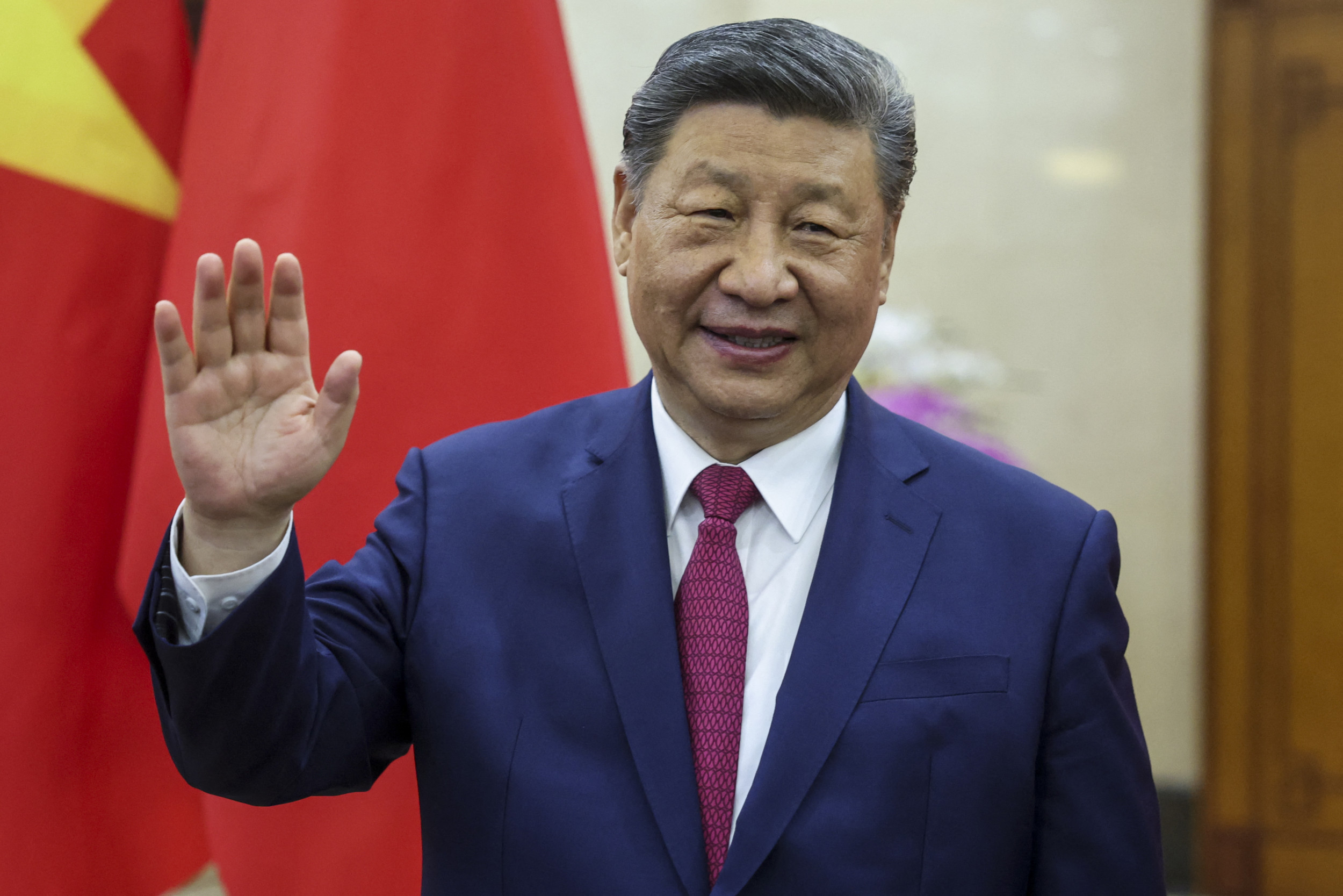 Trump says Xi called him, China Trade Talks Active: Report Trump says Xi called him, China Trade Talks Active: Report