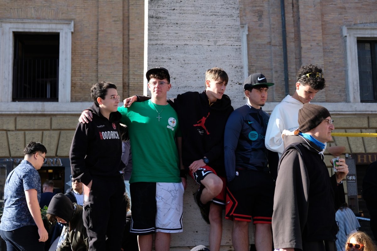 People Gather At The Vatican