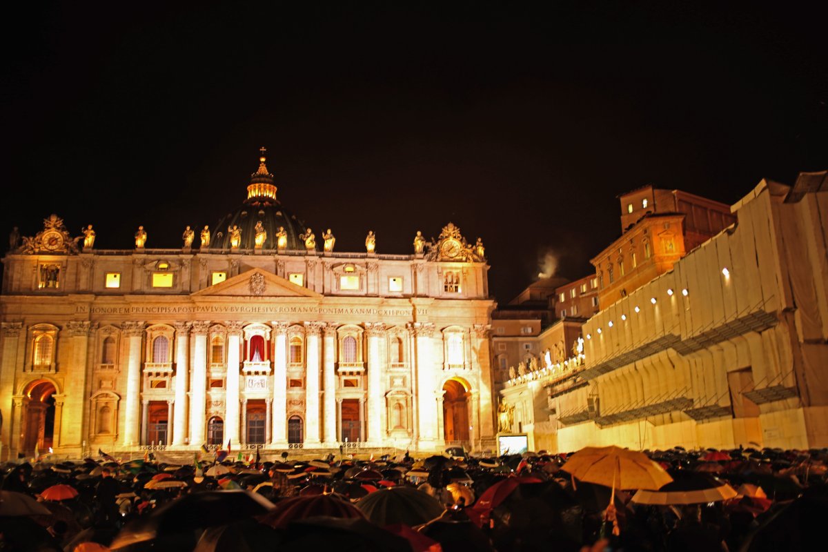 Vatican City Conclave Vote Start