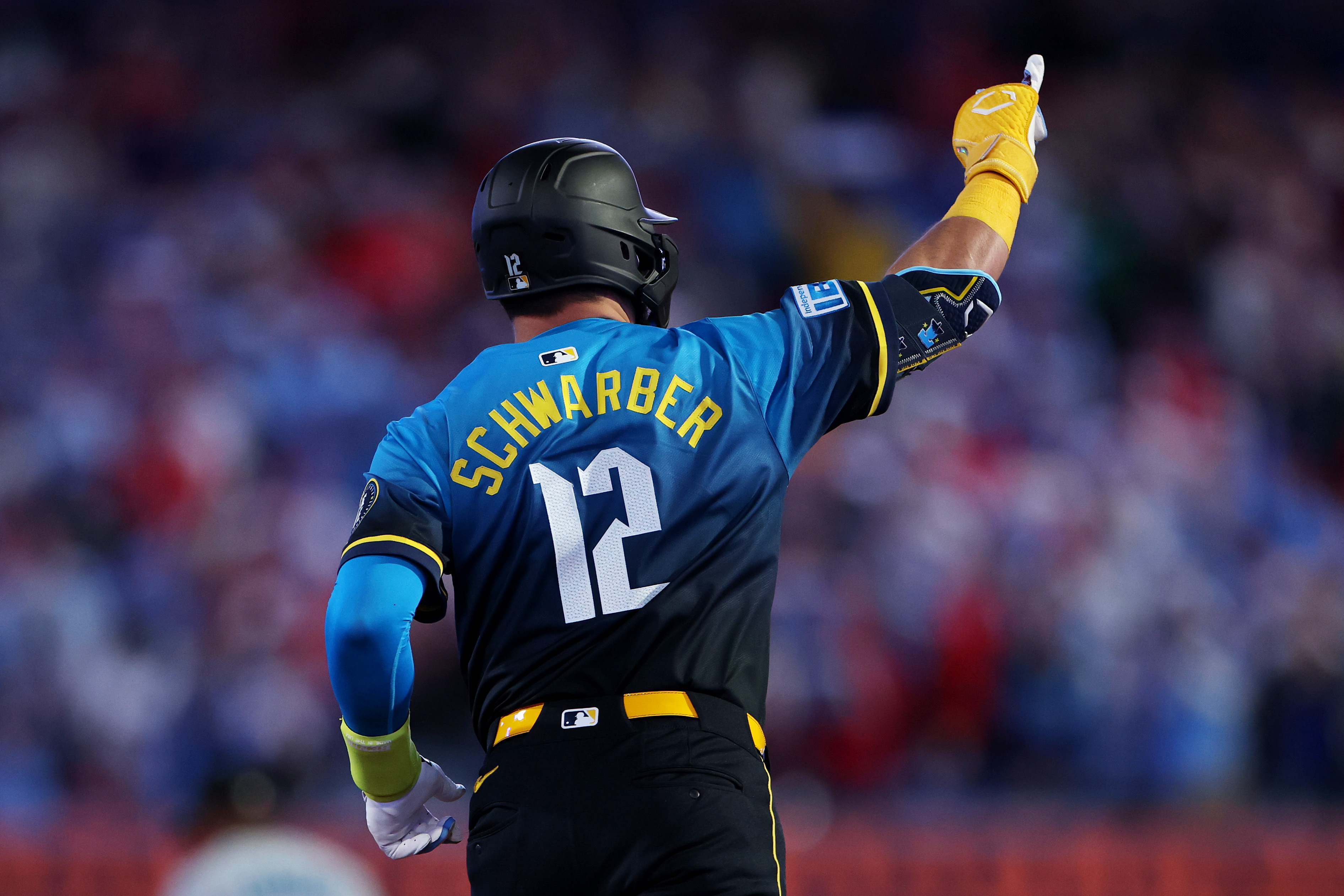 Phillies' Future with Kyle Schwarber Remains Uncertain Amid Contract Talks