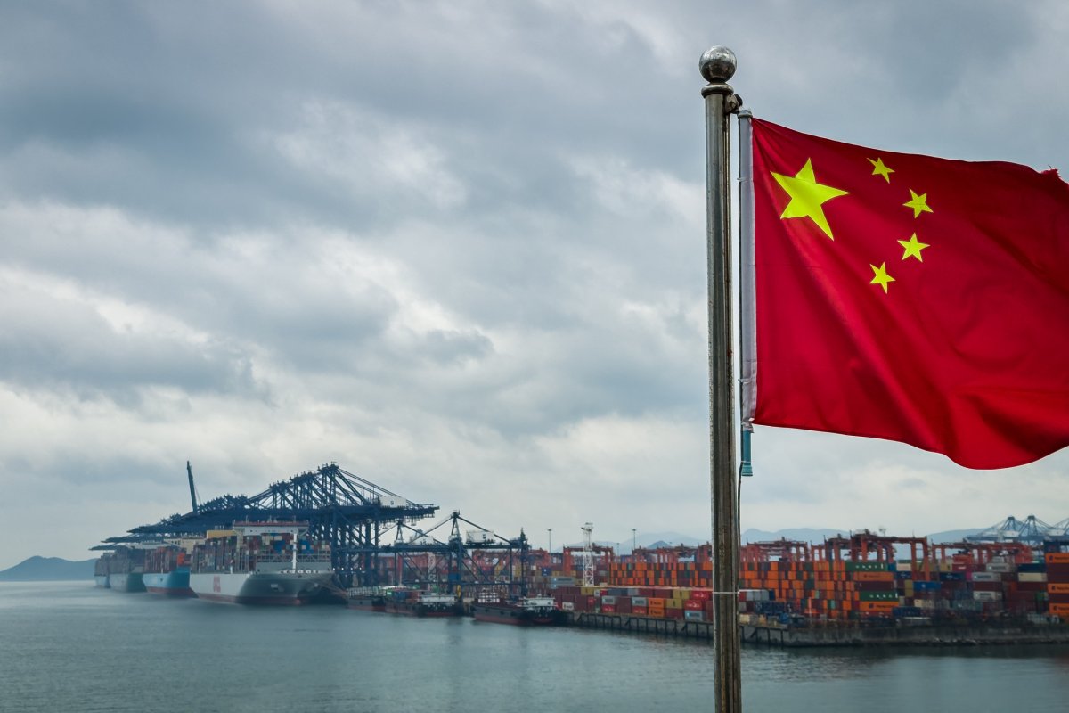 Chinese container ships Shenzhen